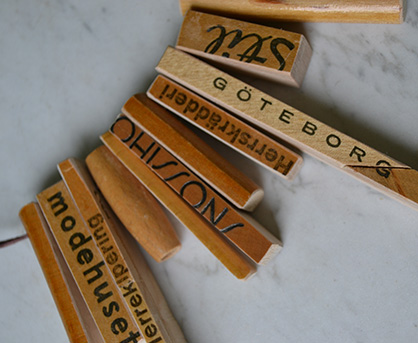 Jewellery in wood - hanger